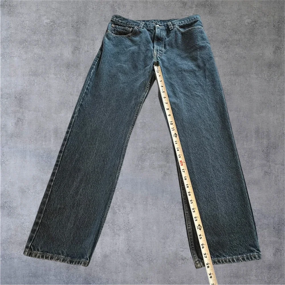 Vintage Unique Minimalist Levi's 505 Regular Fit Jeans Men's 32x28‎ Blank Pocket